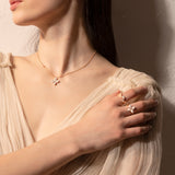 Anello Mikou con smalto bianco e diamanti