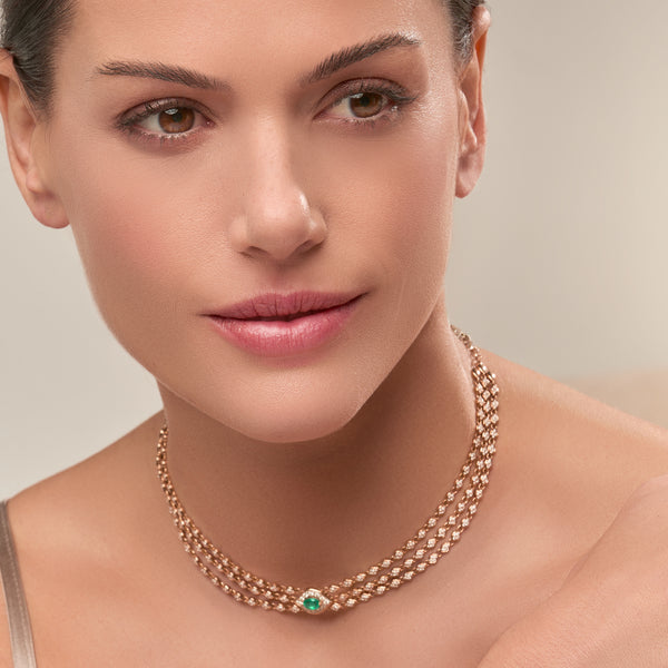 Mikoulette necklace with emerald and diamonds
