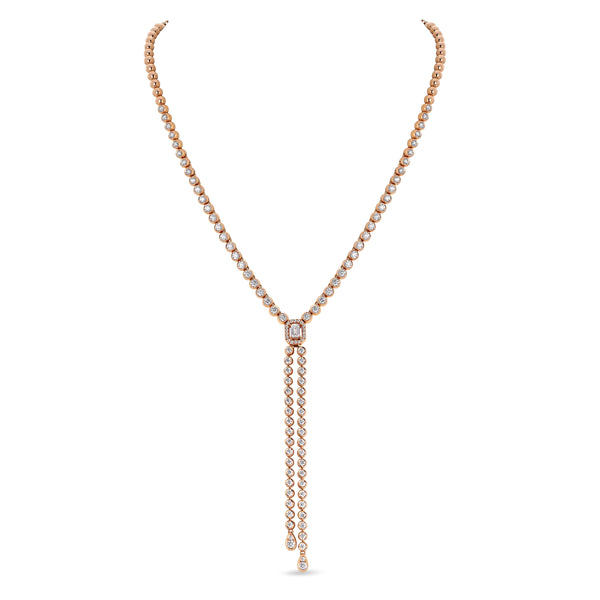 Boutique Icon necklace with diamonds