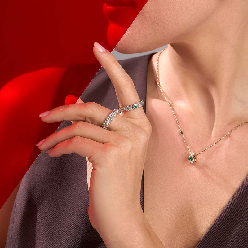 Anello Noblesse Oblige con pavé di diamanti