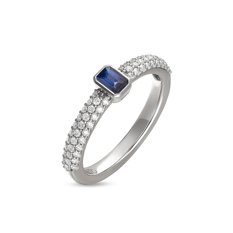 Madame ring with sapphire and diamond pavé