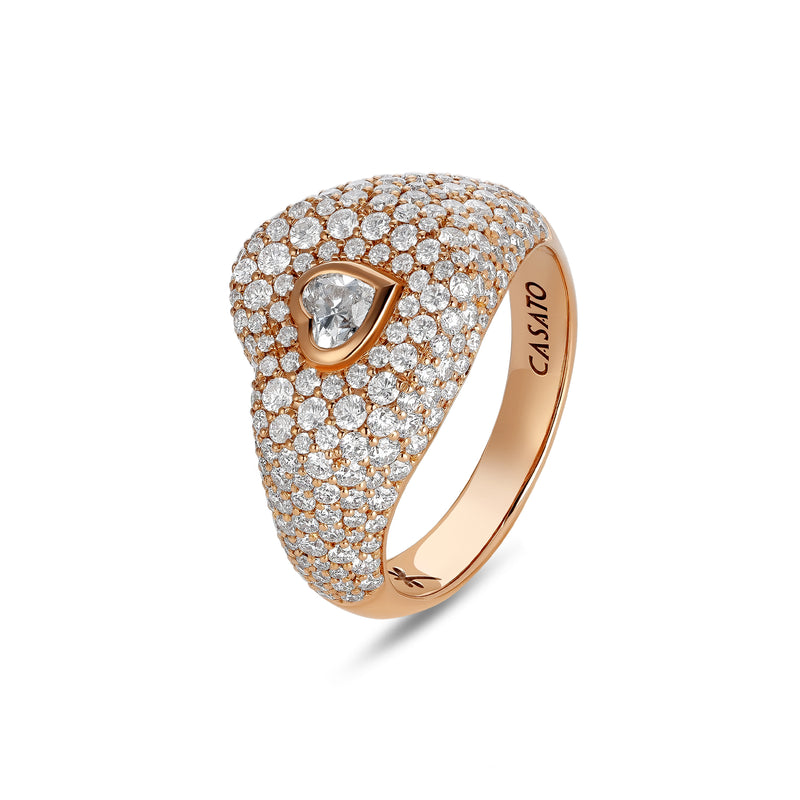 Madame ring with a pavé of diamonds.