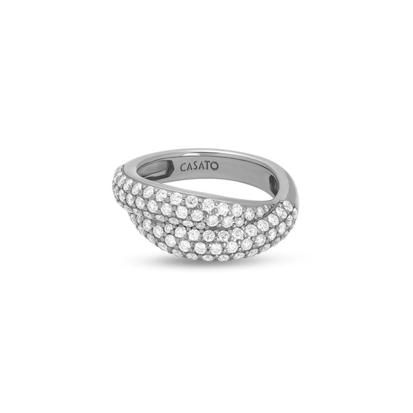 Noblesse Oblige ring with diamond pavé
