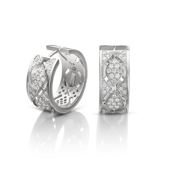 Mikou earrings with pavé diamonds
