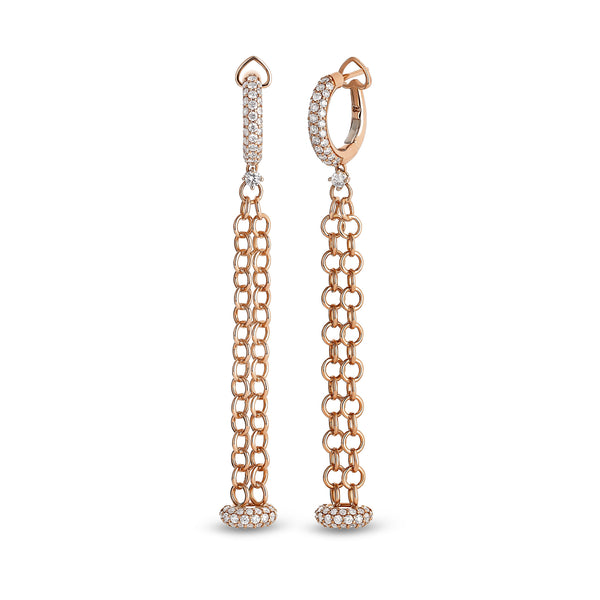 Noblesse Oblige earrings with diamonds