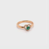 Madame ring with emerald and diamonds