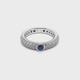 Noblesse Oblige ring with sapphire and diamond pavé