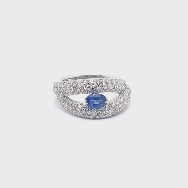 Anello Madame con zaffiro blu e pavé di diamanti