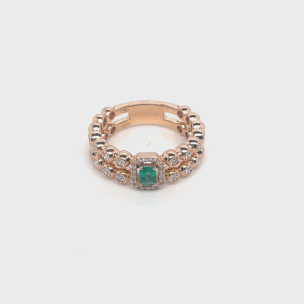 Boutique Icon ring with emerald and diamonds